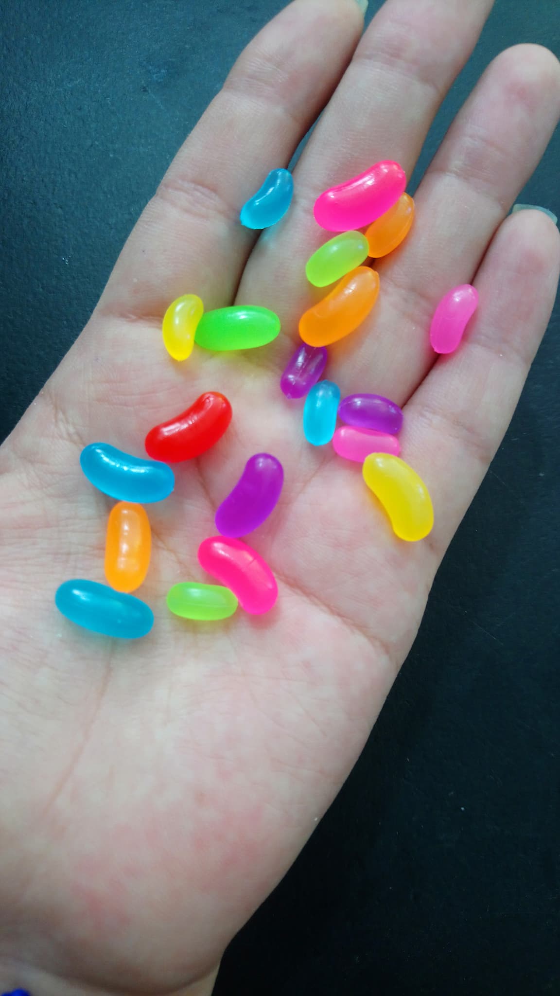 20 frijolitos