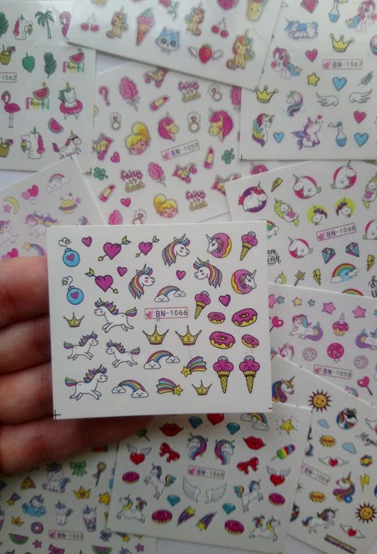 stickers unicornio (se envian al azar)